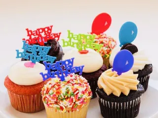 Sweet Back Cupcakes