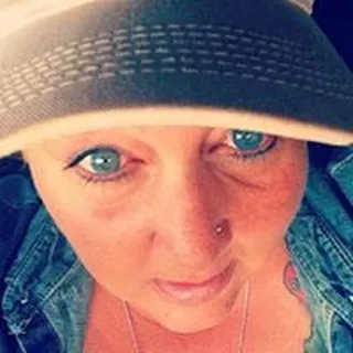 Tammy B.