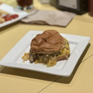 Super cheeseburger