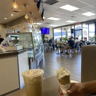 Iced Honey Cinnamon Latte &amp; Oreo Ice Cream