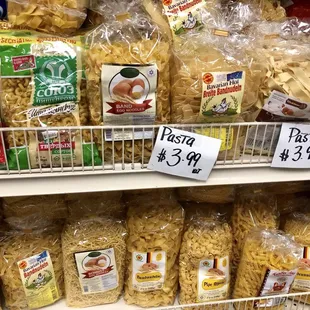 #onhavanastreet European Marketplace - pastas