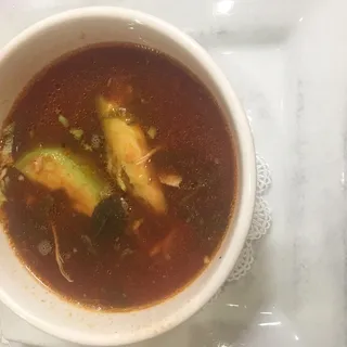 Sopa de Pollo Dinner