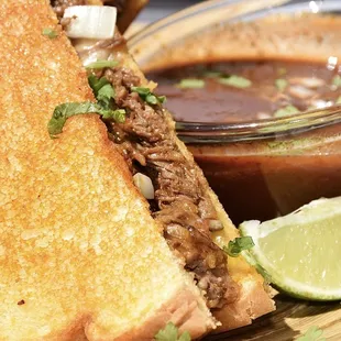 Birria grill cheese