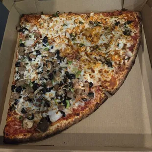 BBQ pizza and Supreme Pizza