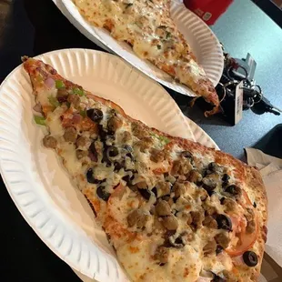 Supreme pizza Slice &amp; Alfredo Chicken Pizza