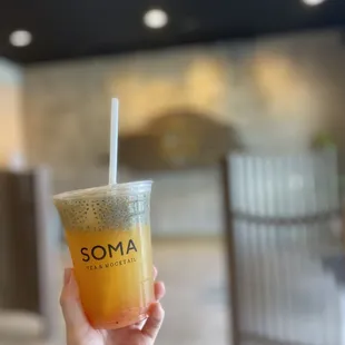 Mango Fest (High Mountain Green Tea with mango and grapefruit)