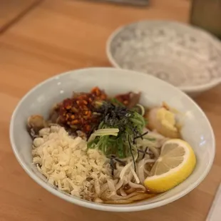 Spicy beef cold noodle