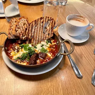 Short rib shakshuka (Spicy tomato sauce and soft eggs)