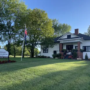 Front of Somerset Schoolhouse