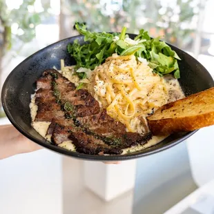 Steak cream pasta