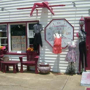 We have chaged locations. 1903 S.Croatan Hgwy KillDevil Hills, M.P.9-3/4 ..The old location was 2903 N.Croatan Hgwy, Nags Head
