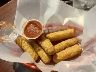 Winners Circle Sports Bar & Grill