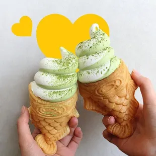 dessert, food