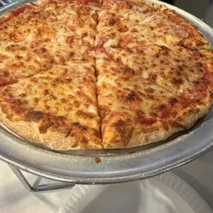 8 cut cheese pizza
