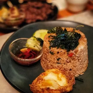 @eatingsfrom - Khao Pad Kraprao Moo