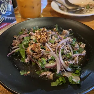 Larb Ped Salad