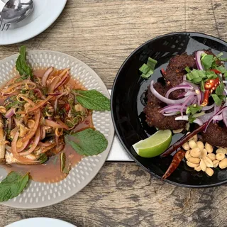 Larb Tod