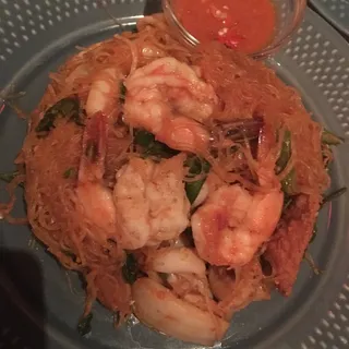 Chef's Signature Wok-Fried Seafood Suki