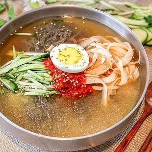 noodle soup, ramen and noodles, ramen, noodle dish, noodles, food