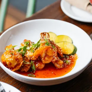 chicken, chicken wings and fried chicken, fried chicken, chicken wings, fried chicken wings, bbq wings, bbq chicken, poultry, food