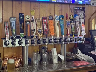 Uptown Bar & Grill