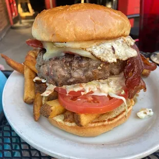 Enjoyed amazing burgers!