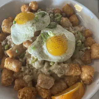 Breakfast Poutine