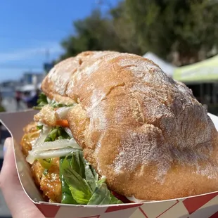 Chicken Leg " Banh Mi