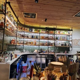 Bar picture