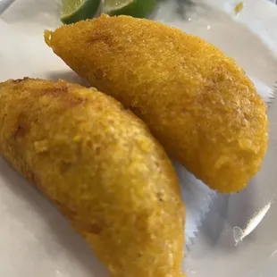 1 Empanada Colombiana beef
