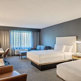 Double Queen Guestroom