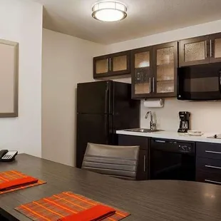 Studio Suite Kitchen