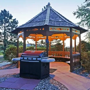 Guest Gazebo Grill Area