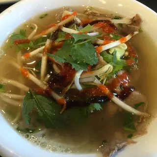 P13 Rare Beef Well Cooked and Fatty Brisket Pho