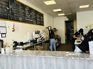 Song Tea & Poke