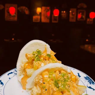 Fried Chicken Bao (2)