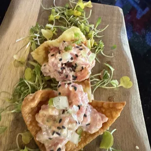 Spicy Tuna Crisps