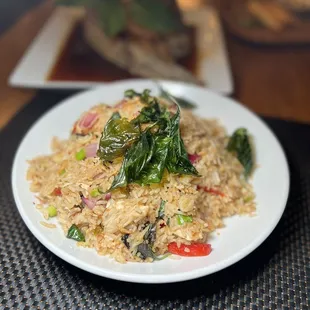 Basil fried rice with chicken