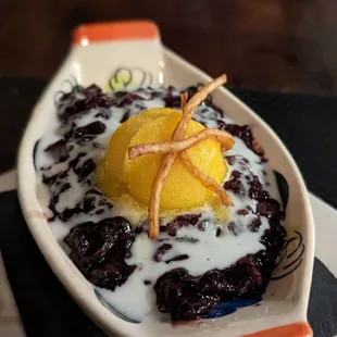 Black Sticky Rice w/Mango