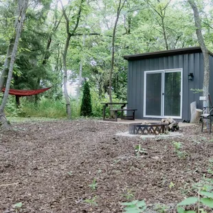 Sonlit Retreats