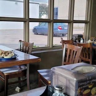 a view of the outside of the restaurant