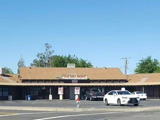 Four Oaks Market