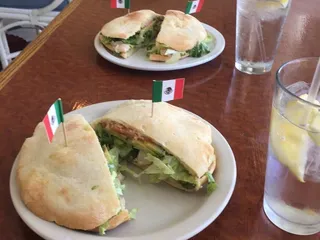 Guicho's Eatery