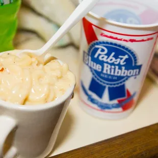 Legendary Mac n' Cheese, the perfect PBR companion.
