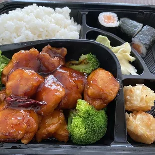 General Tso Chicken Lunch Box