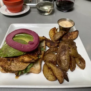 Blackened Chicken California Tartine