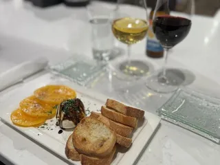 GRAPE + BEAN Rosemont