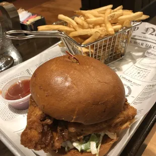 Fried chicken sandwich
