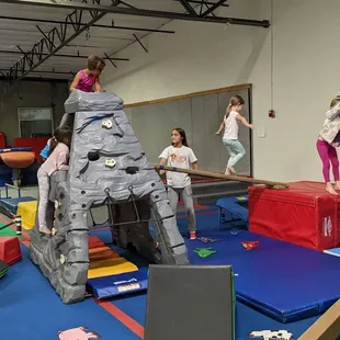 Cool equipment that kids love to play on!