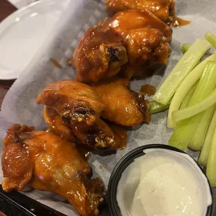 Honey Sriracha Wings